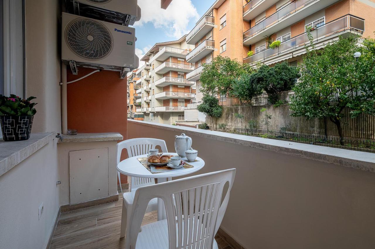 Emily Valles Apartment Saint Peter'S Rome Exterior photo